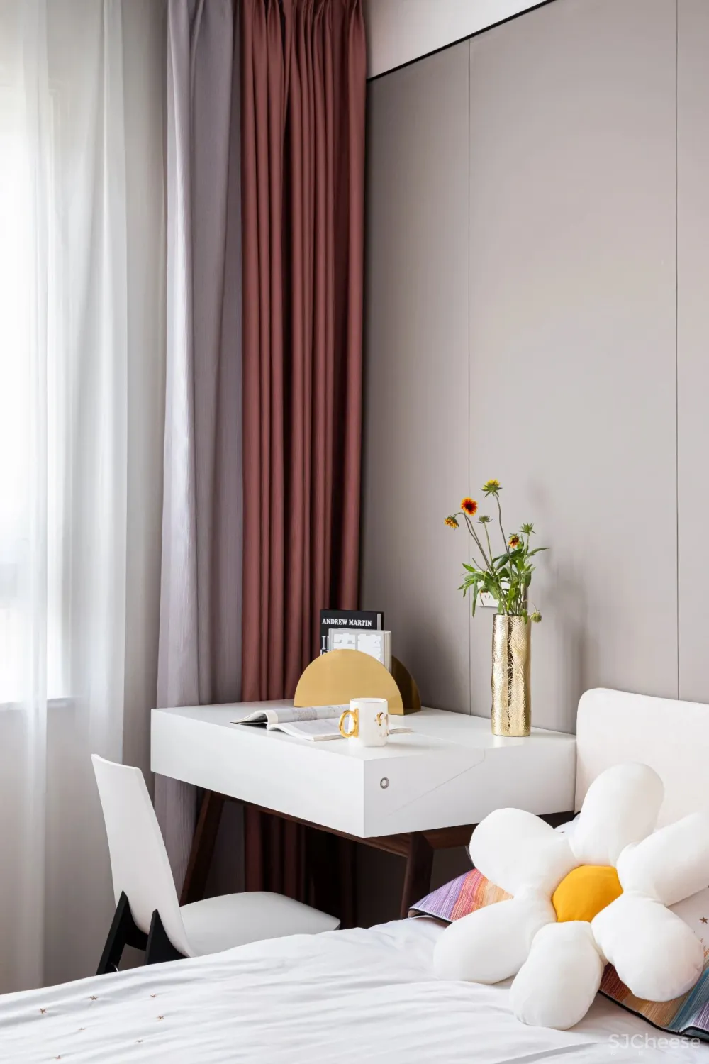 粉白色调 长虹玻璃，诠释家的优雅 SKH设计