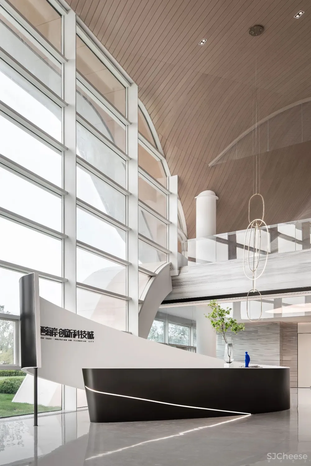 金茂青岛售楼处:创新一座岛 赛瑞迪普空间设计