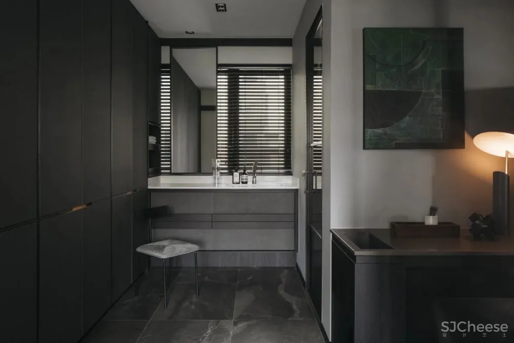 暗色调简约私宅，将时尚融入生活 Studio Periphery