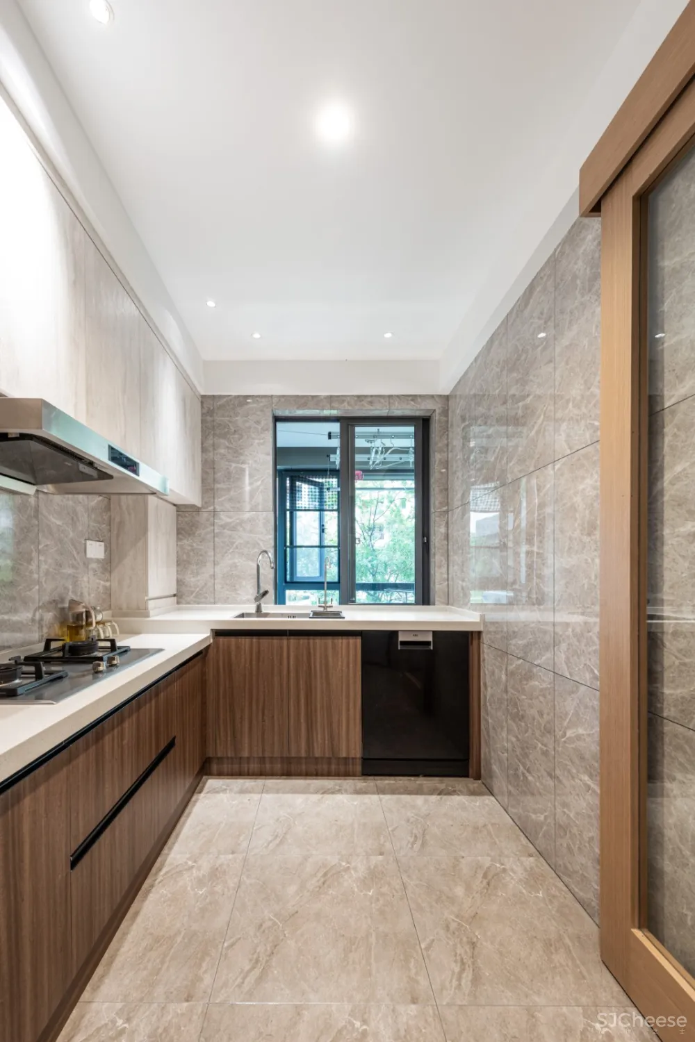 逸园雅居 · 现代住宅设计丨长空创作