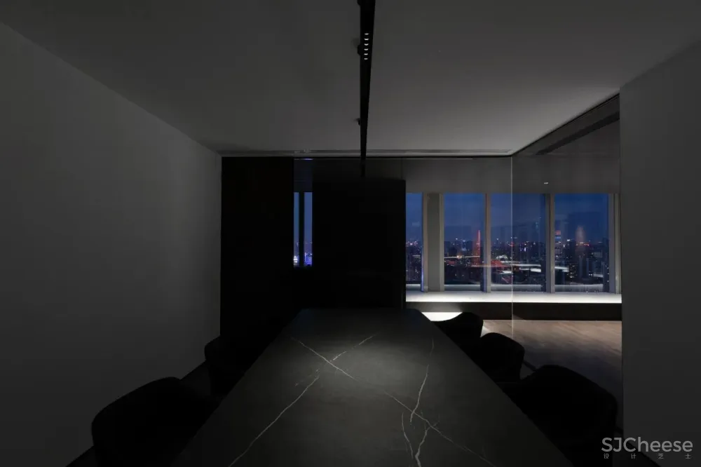 探索无与伦比的空间体验,THE CLUB 办公空间丨九社设计