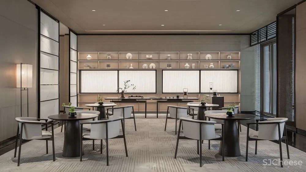 HWCD新作：不与岁月相争，静谧的世界！