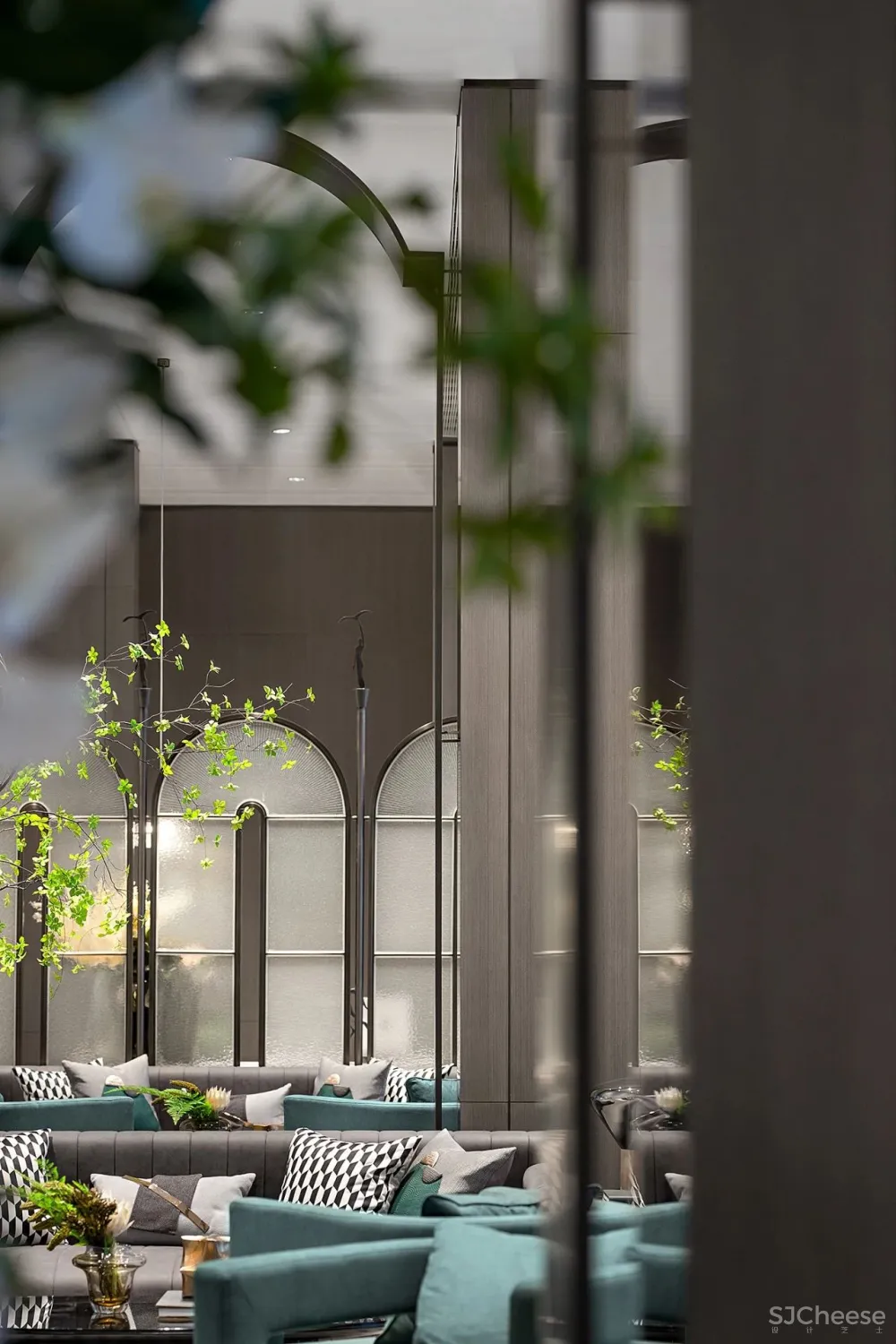 伍玛设计：翩然蝶羽，绽放生之美的灵动绝境！