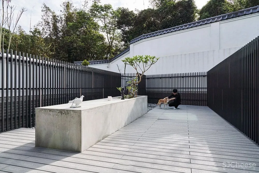 极简原木风独栋住宅｜虫点子新作