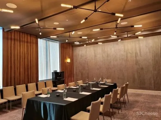 北京大兴国际机场木棉花酒店-“新国门”的旅人书房