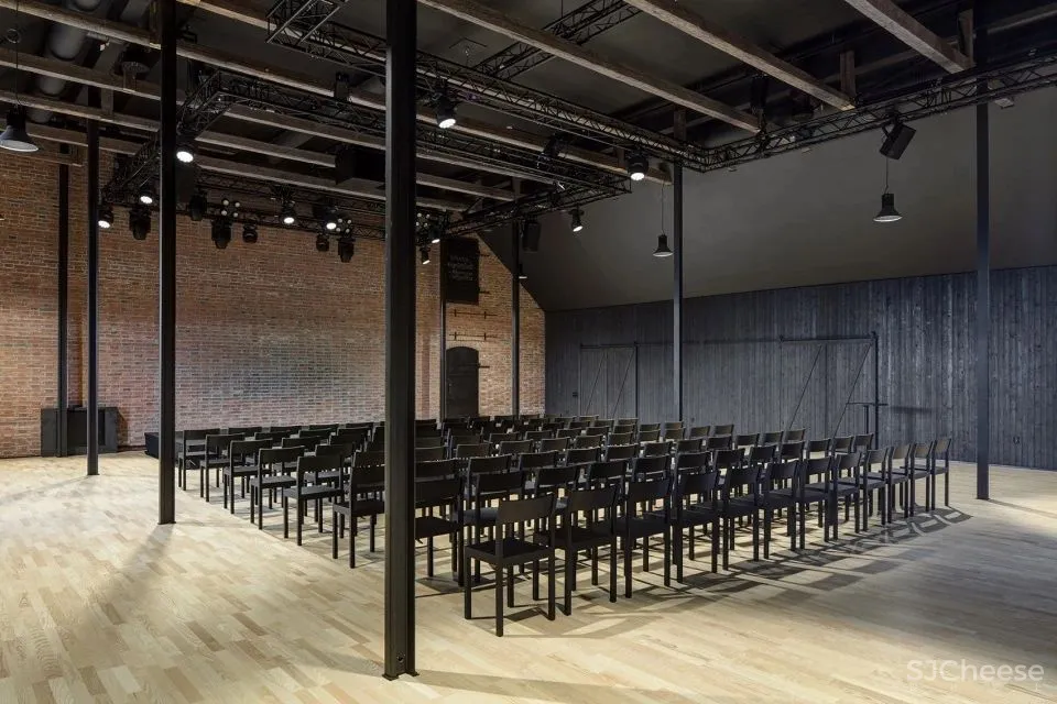 新作 Kalevan Navetta文化艺术中心 Hirvilammi Architects