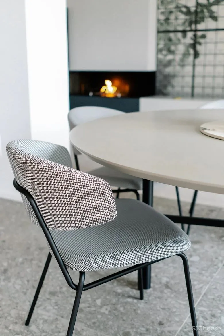 处处追求细节呼应的家,有我见过的最好看的(没有之一)壁纸!