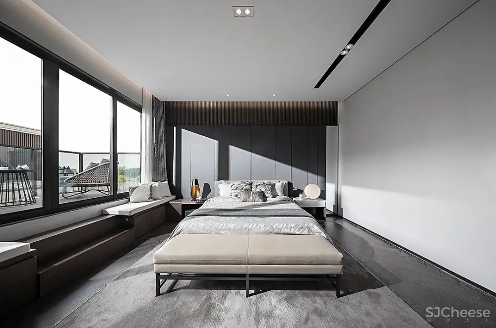 纯净而内敛，大隐于日光的莫兰迪美宅