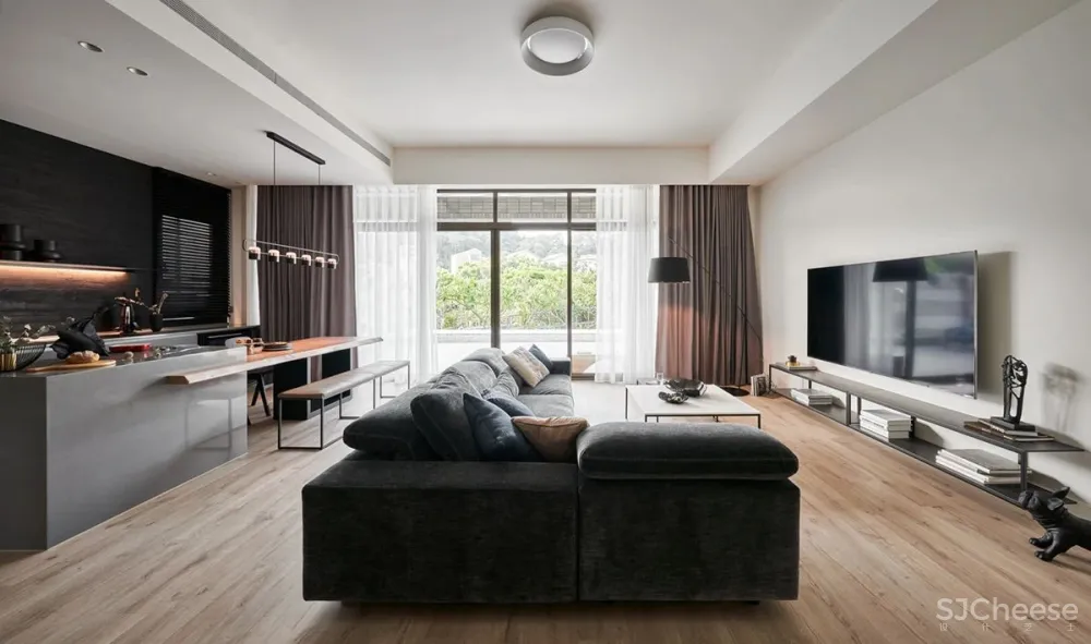 城市蜗居和郊区别墅你选哪个?网友:我要带泳池的!