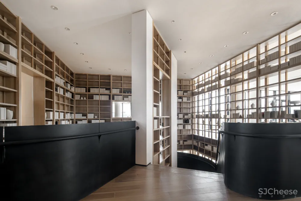 轶品·新作 尚壹扬 × 重庆阳光城·悦江山:天外飞来的洁净,恍如隔世