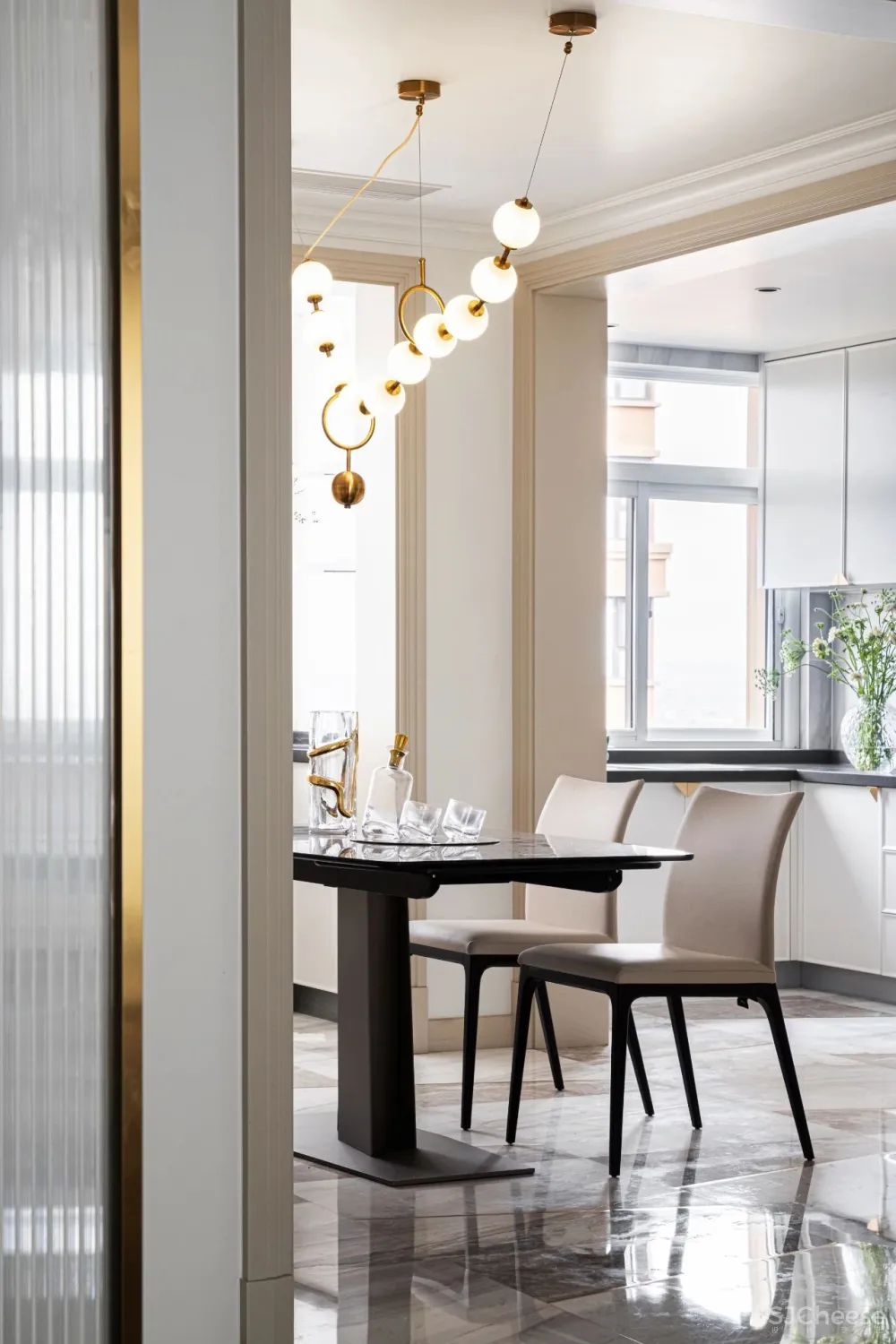 粉白色调 长虹玻璃，诠释家的优雅 SKH设计