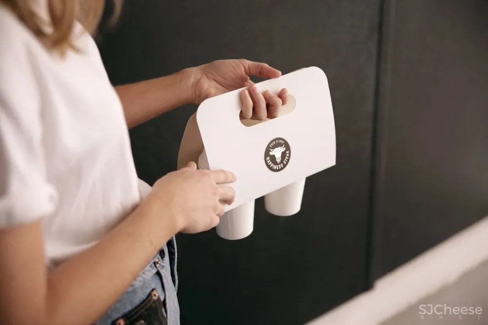 餐饮设计【艺鼎品牌全案】北欧小镇携手居酒屋,打造都市生活聚会场!