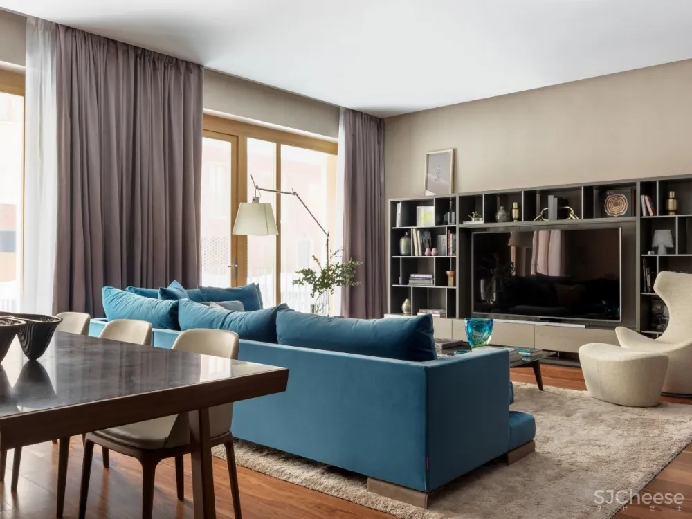 温馨优雅的顶层住宅