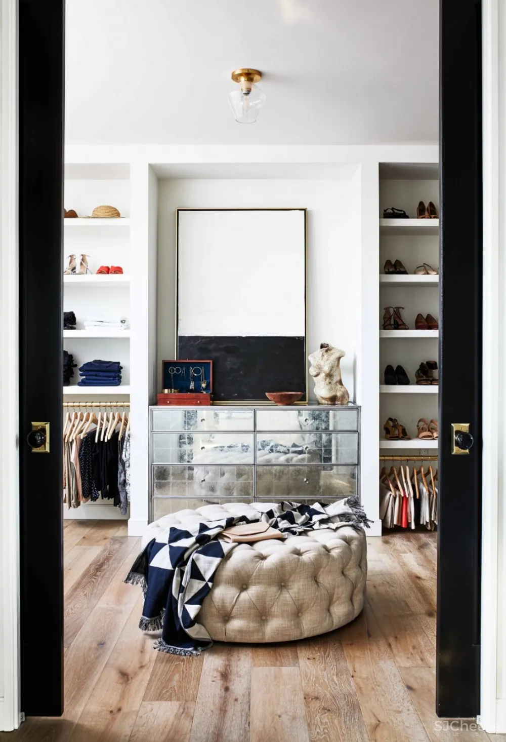 一个让人感觉舒适、易于居住的房子,但又不只是平庸