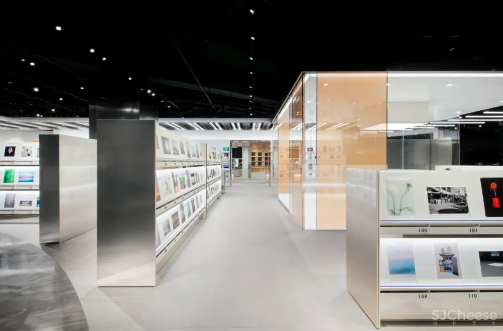 Labotory | 291 Photo Grabs , 照相和相机精品店