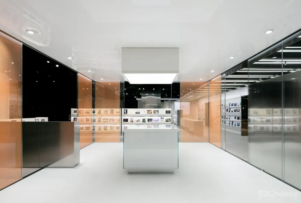 Labotory | 291 Photo Grabs , 照相和相机精品店