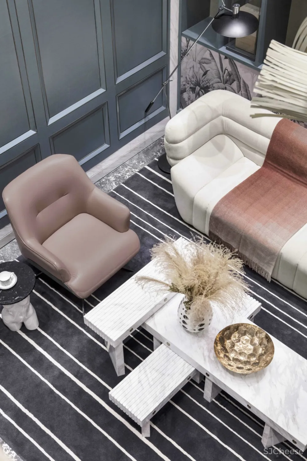 400㎡法式浪漫别墅,致敬经典的现代优雅演绎装修设计案例|