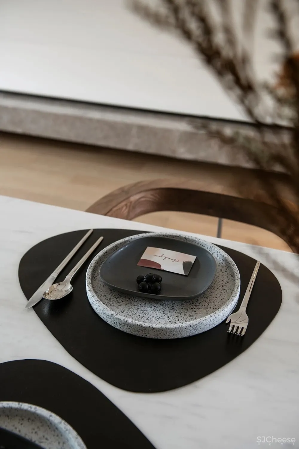 90平户型样板间项目装修设计案例