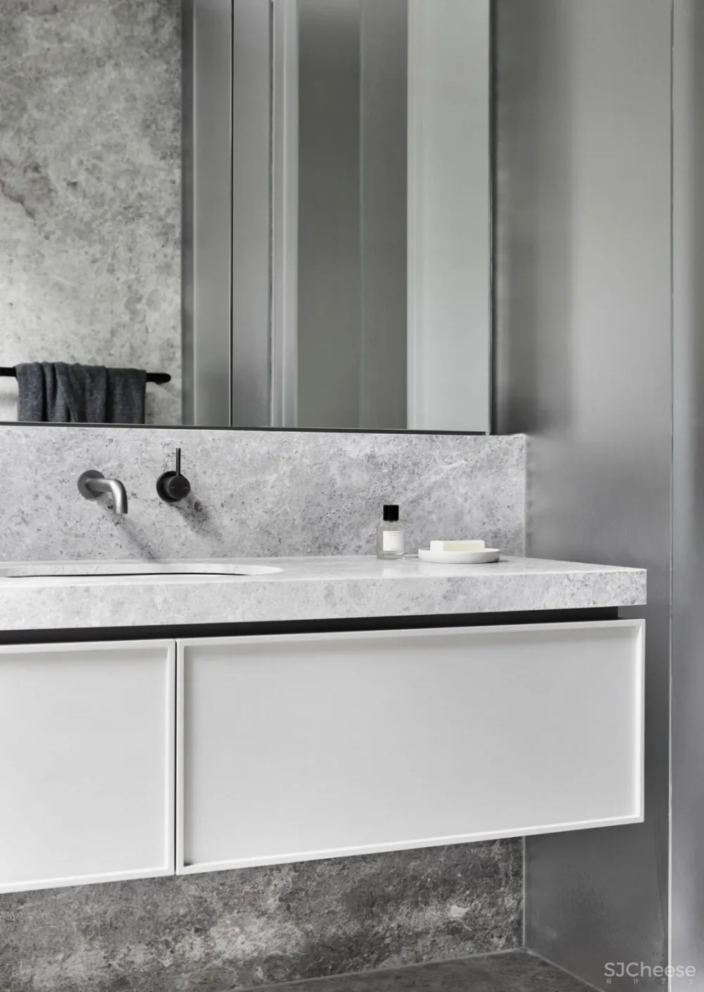 非正式的奢华感