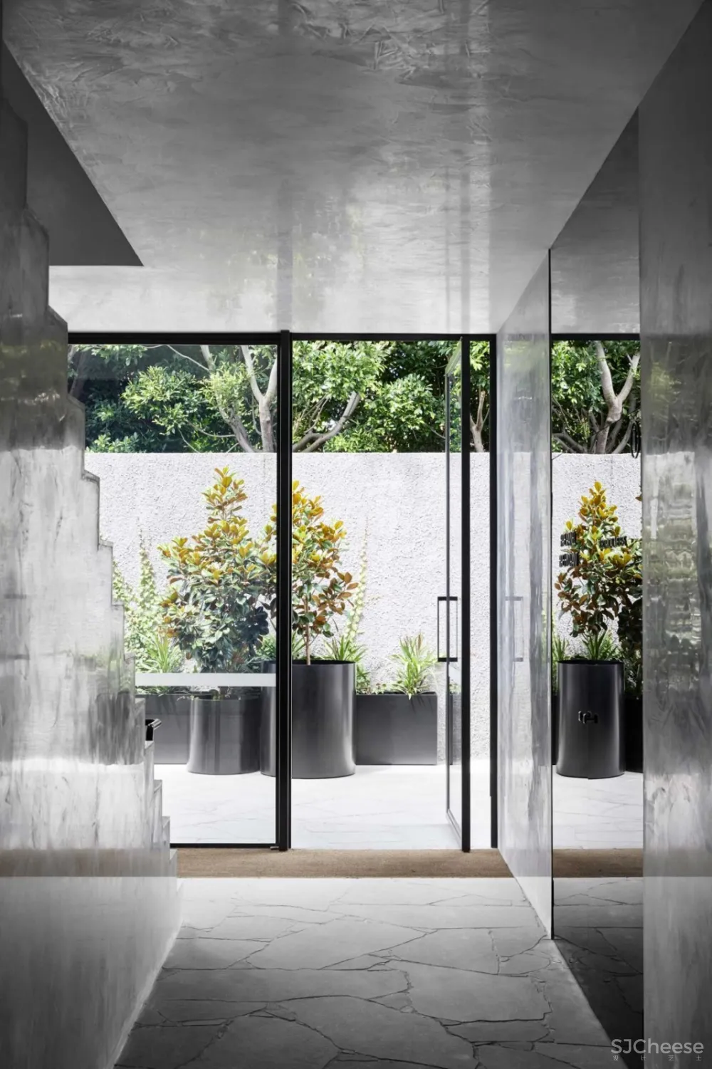 非正式的奢华感