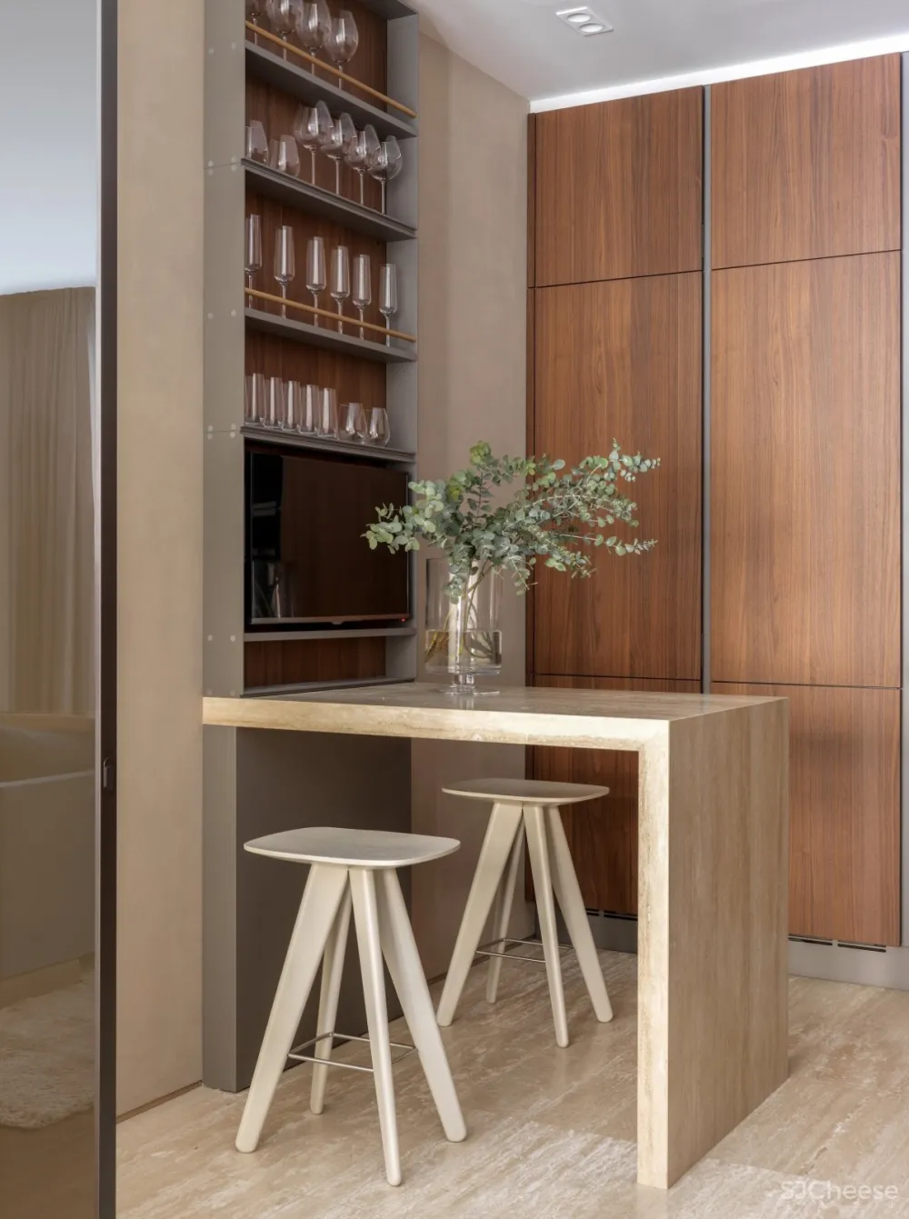 温馨优雅的顶层住宅