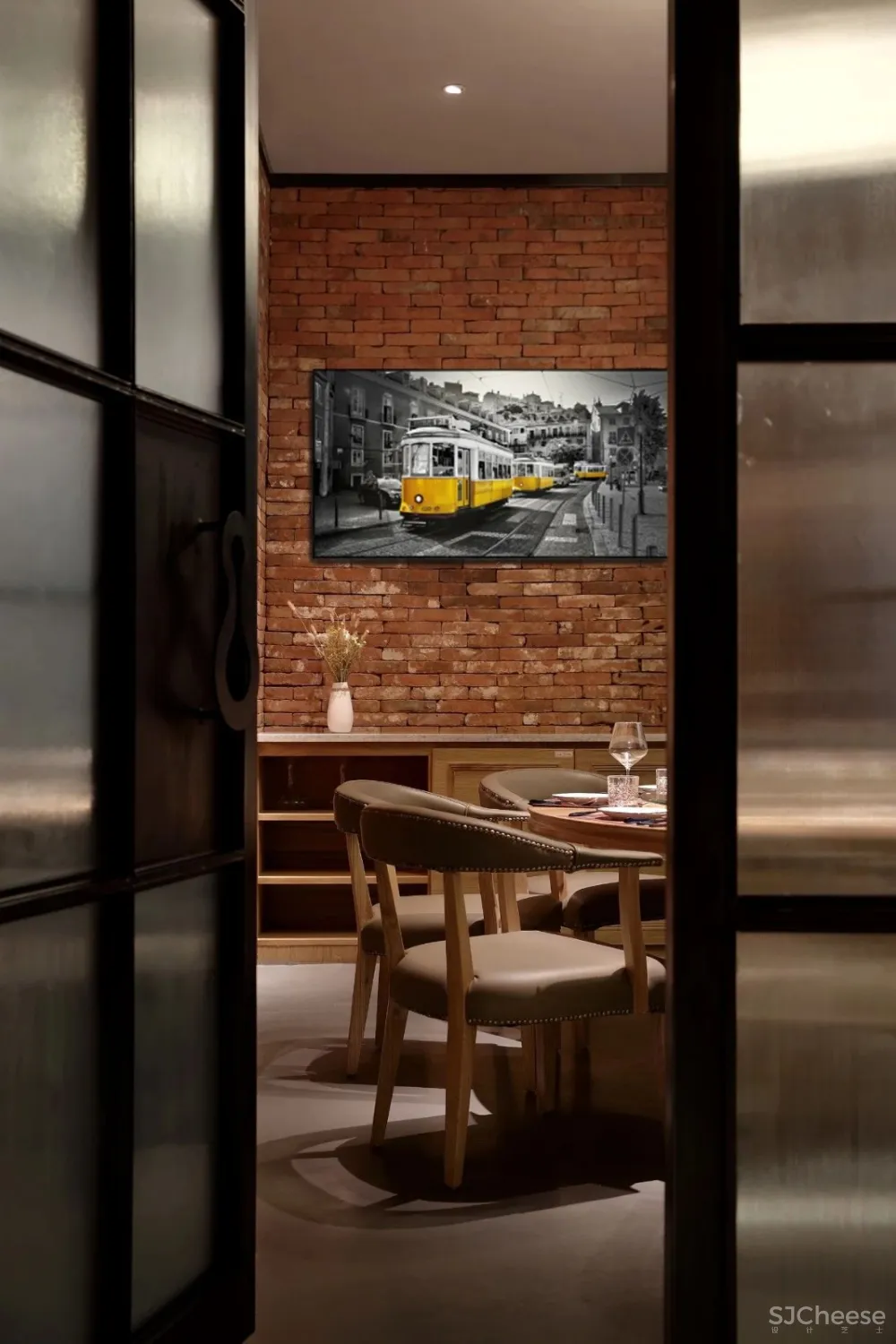 餐饮设计【艺鼎品牌全案】北欧小镇携手居酒屋,打造都市生活聚会场!