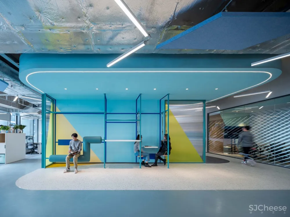 上海·“马克华菲”服装公司总部办公空间 研趣品牌