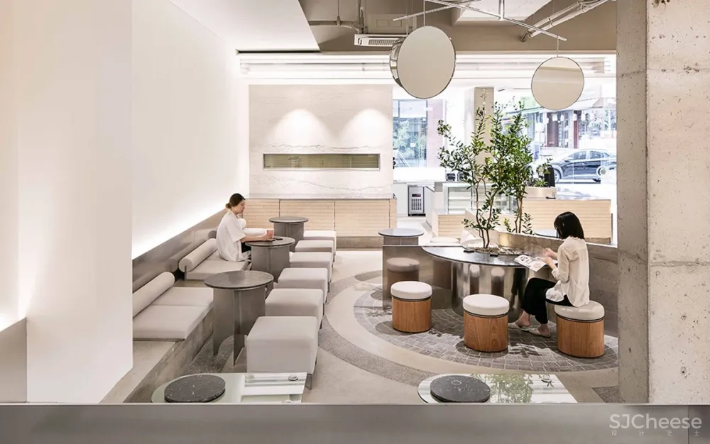 一家能唤起四季记忆的自然风咖啡馆