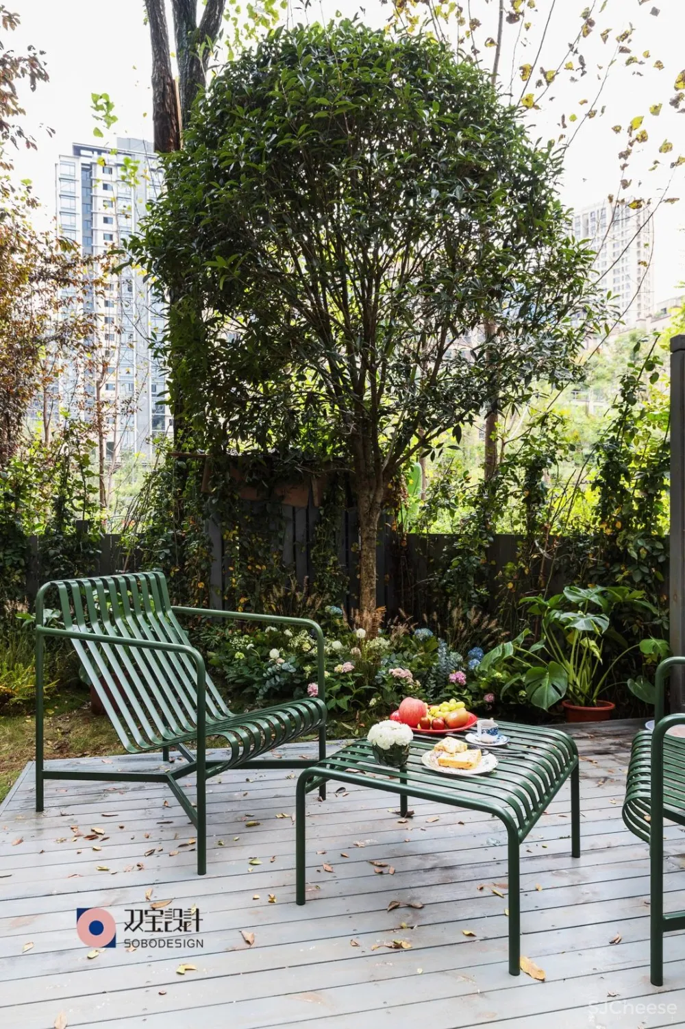 满满艺术复古风,她的家装扮得戏剧感十足 双宝设计