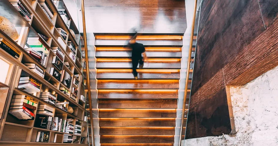 广东中山旧工厂改造的销售中心︱汤物臣·肯文