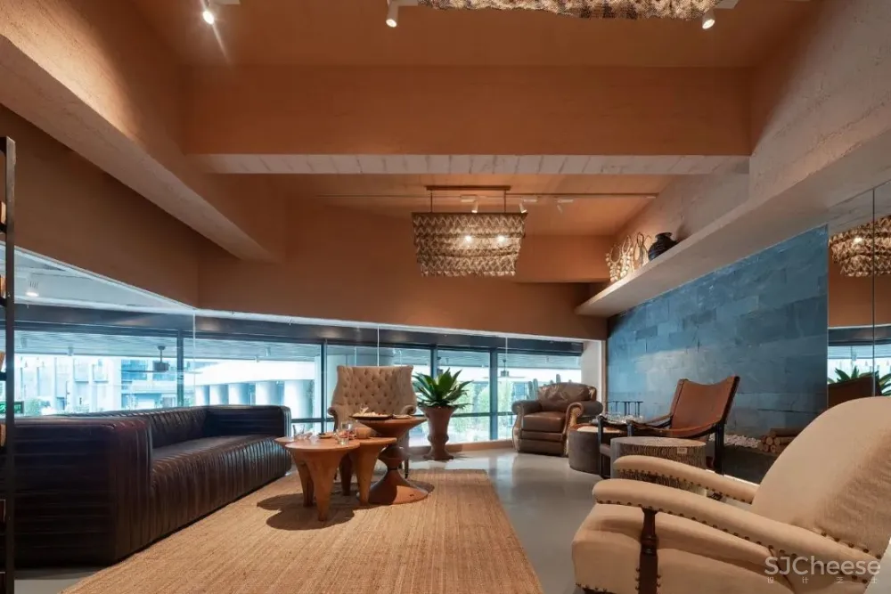 530m²东成西就复合餐厅 埂上设计