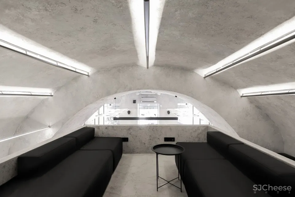 KULT纹身理发工作室 Sivak Partners