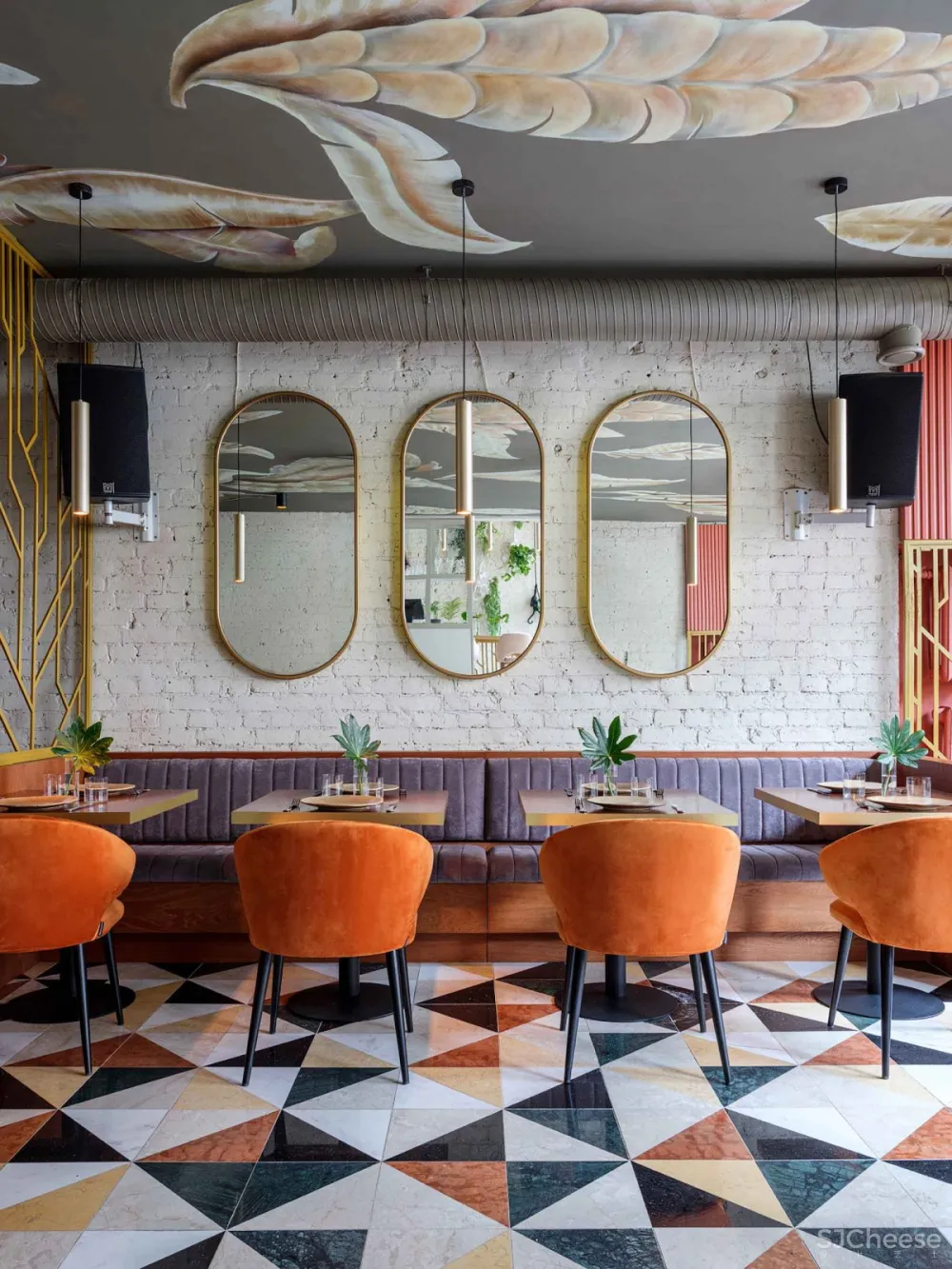 Anastasia Kasparyan | Sapiens餐厅 , 明亮多彩的餐饮空间