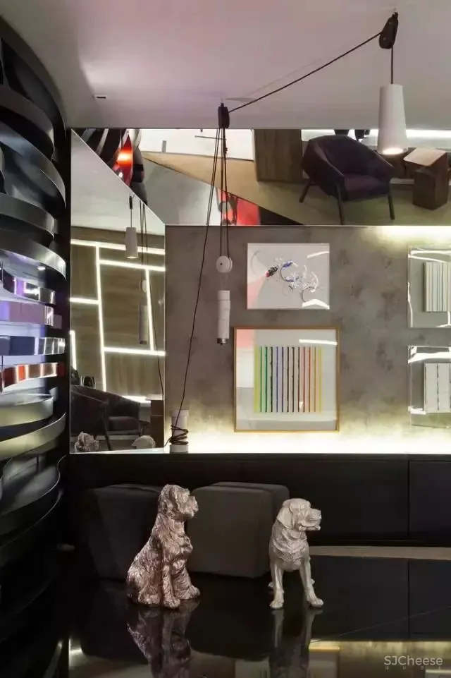 墙面巧用光，开个炫炫的家具店