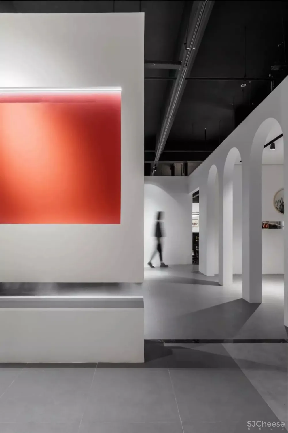 非空”——当一抹“红”种在极简白里,美出新高度 尤格空间设计