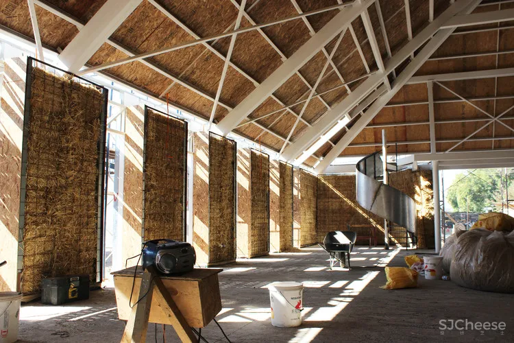 Parrish in Las Cabras Pablo Lobos Pedrals y Carlos Arce Valdes