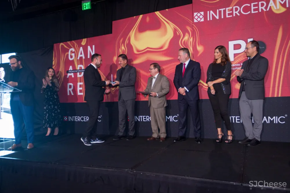 PI设计大奖 瓷砖商业工程创新应用奖: 皮埃尔诊所 Piel CLinic