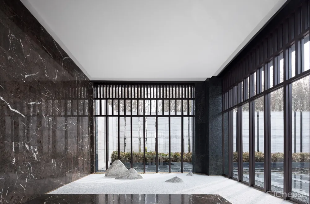 淡墨轻岚的光影画卷