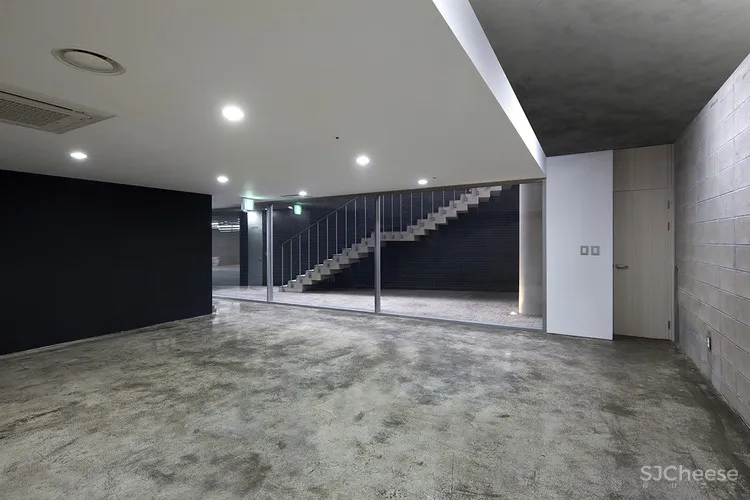 首尔Spacumer 综合大楼 LEAU design + Kim Dong