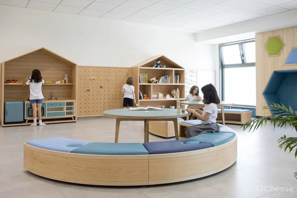 特拉维夫全纳学校,以色列 Sarit Shani Hay