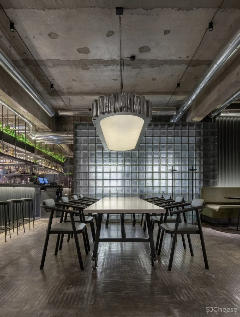 Balbek Bureau | Protagonist Bar , 富有创造力的酒吧