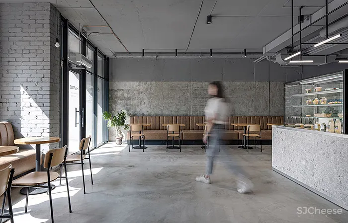 健身中心设计致敬自然,融入现代 balbek Bureau