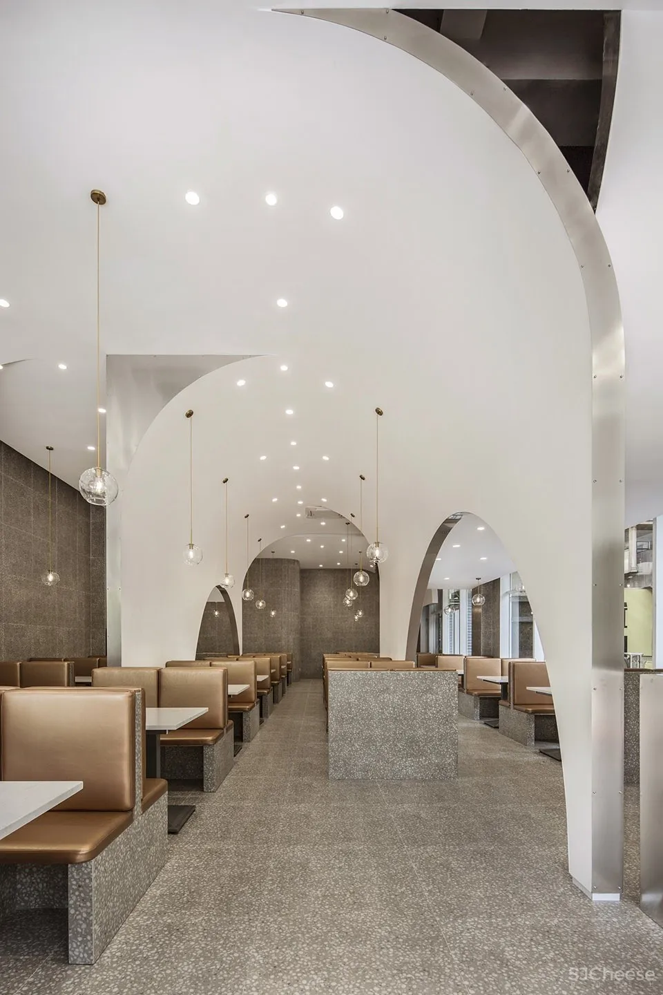 晓春烤吧绿色米兰广场店 多么工作室