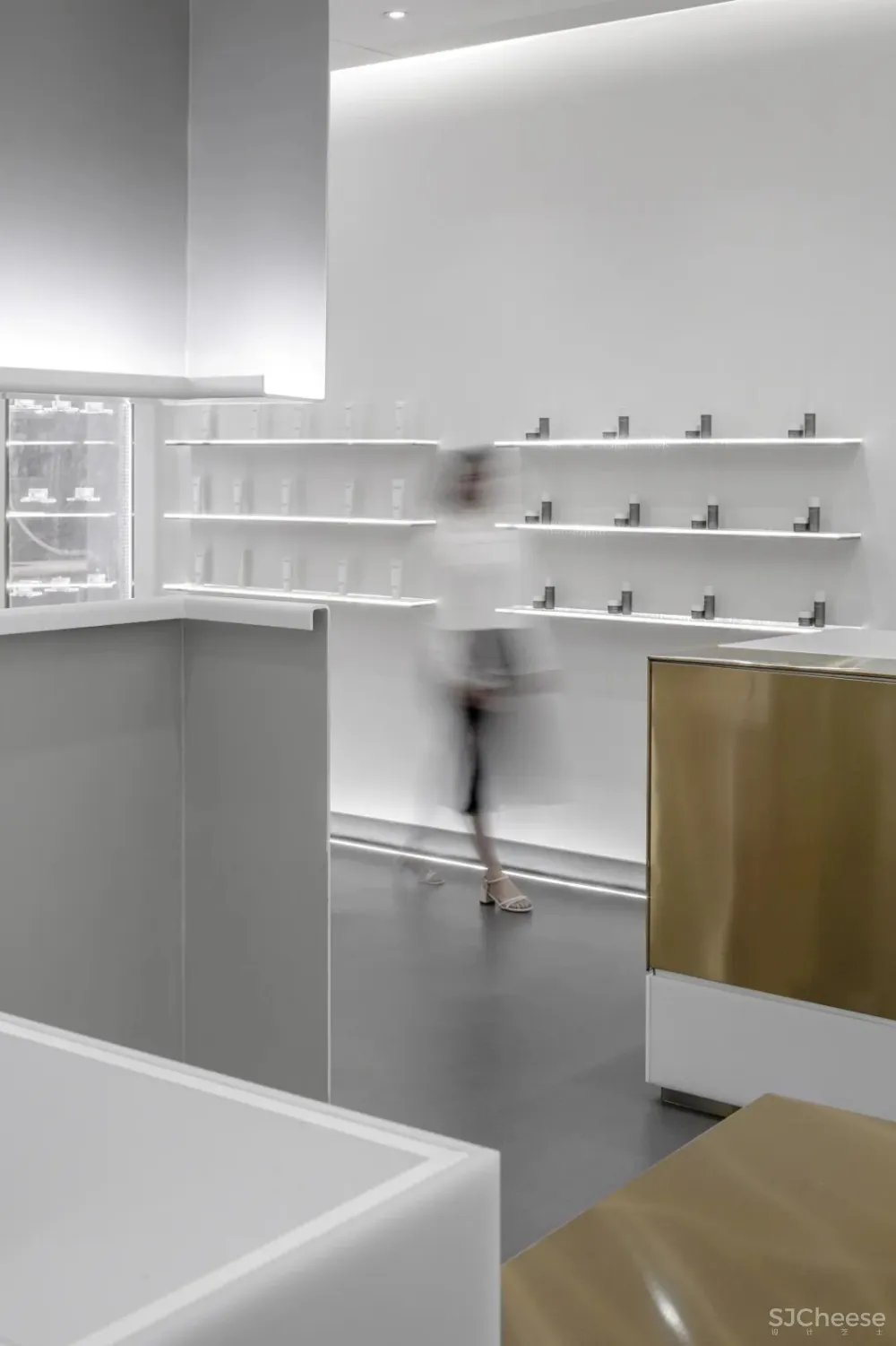 汇聚、开放、包容的科技空！