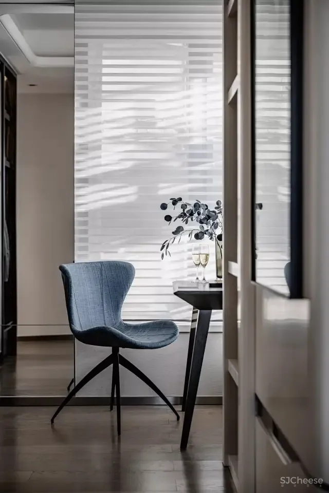 现代风住宅,诠释“极简主义”的小资生活 刘伟婷