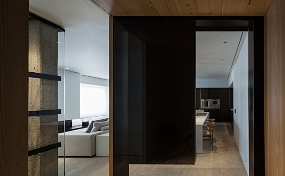 Francesc Rifé | BG Apartment , 经典建筑的顶层公寓