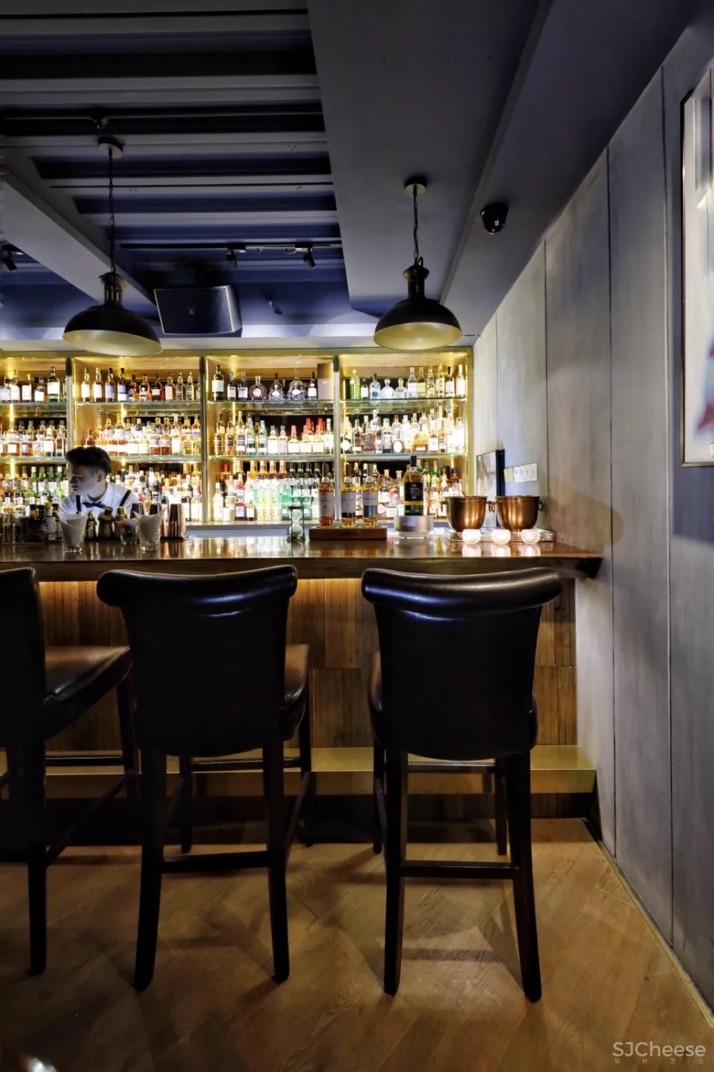 故事空间设计|ROSA 威士忌酒吧