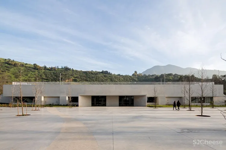 智利圣乔治学院体育馆 Gonzalo Mardones V. Arquitectos