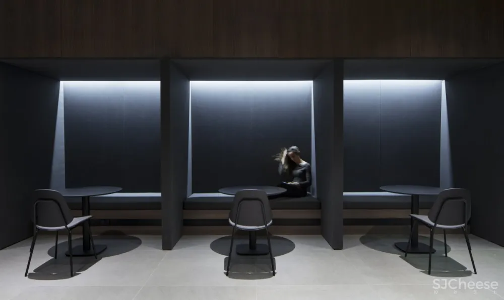 Francesc Rifé | Avianca Lounges , 美学秩序和平静氛围