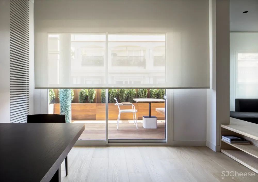 Francesc Rifé | RM Apartment , 舒适的简约公寓
